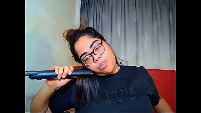 Snapshot of Indian_Lola00 chatting on July 10, 2026, 5:13 pm Indian Lola00 online show from July 10, 2026, 5:13 pm