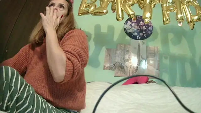 Snapshot of SexyGioconda chatting on September 30, 2025, 6:41 am SexyGioconda online show from September 30, 2025, 6:41 am