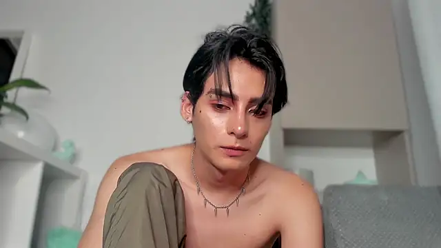 sebas rose online show from February 22, 2025, 2:28 am