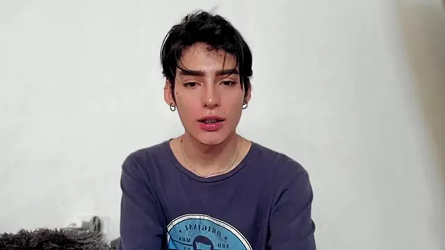 sebas rose online show from December 12, 2024, 7:37 pm