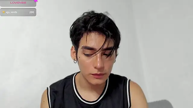 sebas rose online show from December 15, 2024, 3:13 am