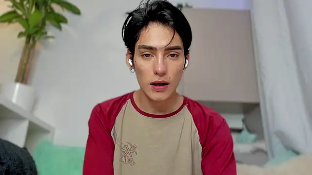 sebas rose online show from January 10, 2025, 2:25 am