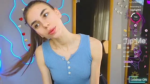 EmmyGreans online show from March 12, 2025, 6:51 am