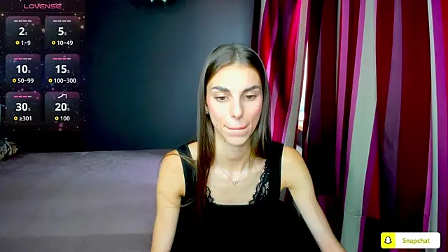 EmmyGreans online show from September 17, 2025, 12:18 pm