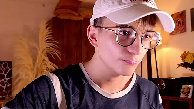 Mr evan1 online show from September 13, 2025, 4:07 pm