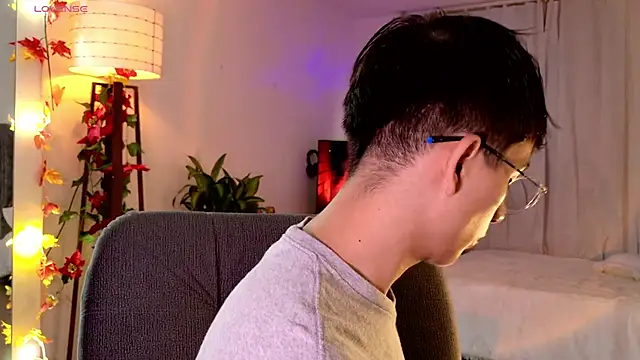 Mr evan1 online show from March 20, 2025, 1:26 pm