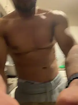 Snapshot of elchino0809 chatting on January 13, 2026, 1:42 am elchino0809 online show from January 13, 2026, 1:42 am