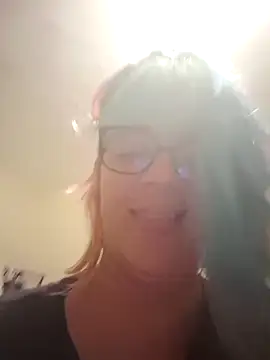 Escarlate4you  online show from March 21, 2026, 2:24 am