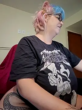 Escarlate4you  online show from April 10, 2026, 9:49 am