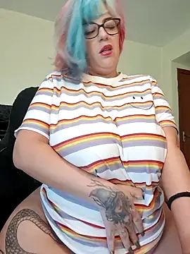 Escarlate4you  online show from February 27, 2026, 9:42 am