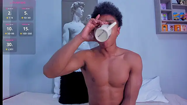 MagnusKing  online show from October 14, 2025, 8:42 pm