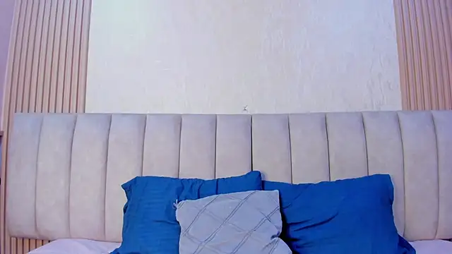 MagnusKing  online show from April 17, 2026, 8:11 pm