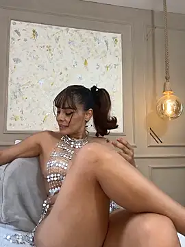 Snapshot of Alishak chatting on March 1, 2026, 8:31 pm Alishak online show from March 1, 2026, 8:31 pm