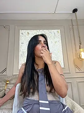 Snapshot of Alishak chatting on December 19, 2025, 7:38 pm Alishak online show from December 19, 2025, 7:38 pm