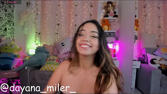  dayana miler online show from March 9, 2026, 11:52 pm