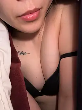 Snapshot of amichao chatting on June 3, 2026, 2:33 pm amichao online show from June 3, 2026, 2:33 pm