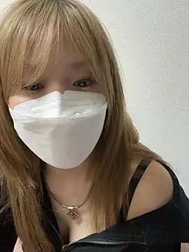 amichao online show from April 1, 2026, 9:43 am