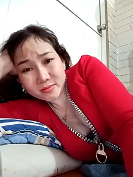 Snapshot of Ana_love2000 chatting on March 19, 2025, 10:55 am Ana love2000 online show from March 19, 2025, 10:55 am