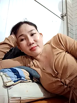 Snapshot of Ana_love2000 chatting on March 14, 2025, 11:23 am Ana love2000 online show from March 14, 2025, 11:23 am