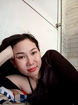Snapshot of Ana_love2000 chatting on March 22, 2025, 7:57 am Ana love2000 online show from March 22, 2025, 7:57 am