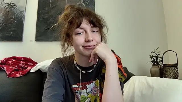 Snapshot of sun_place chatting on February 20, 2026, 8:16 am sun place online show from February 20, 2026, 8:16 am