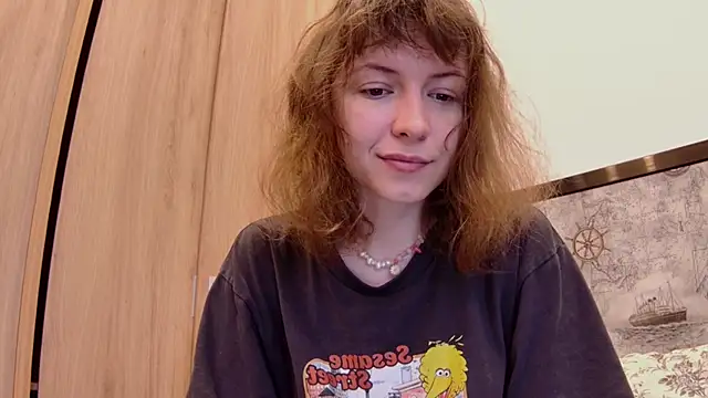 Snapshot of sun_place chatting on September 12, 2025, 3:28 am sun place online show from September 12, 2025, 3:28 am