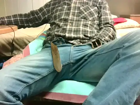 Giulio35 Pika online show from March 7, 2026, 5:58 am