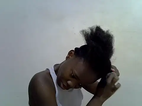 hey its andreana online show from October 21, 2025, 7:46 pm