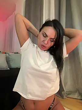 Snapshot of KimKelly13 chatting on March 13, 2025, 6:01 pm KimKelly13 online show from March 13, 2025, 6:01 pm