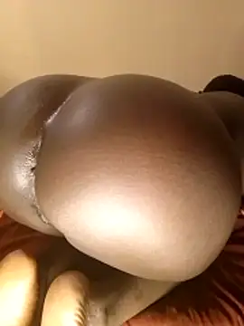 Misskhalifa  online show from March 19, 2026, 11:49 pm