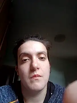 LadyMinnie online show from April 23, 2026, 4:41 pm