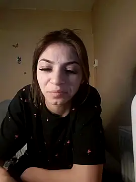 Snapshot of AntoniaHottie chatting on February 24, 2025, 8:36 pm AntoniaHottie online show from February 24, 2025, 8:36 pm
