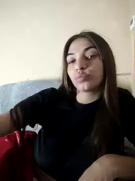 Snapshot of AntoniaHottie chatting on September 25, 2025, 6:08 am AntoniaHottie online show from September 25, 2025, 6:08 am
