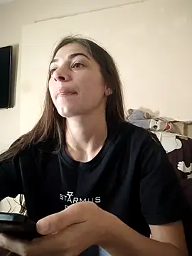 Snapshot of AntoniaHottie chatting on September 13, 2025, 6:24 am AntoniaHottie online show from September 13, 2025, 6:24 am
