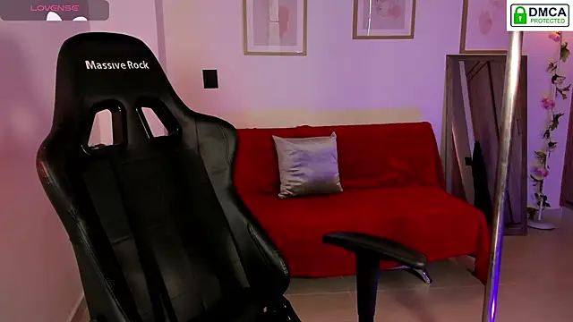 Lilabril online show from January 9, 2026, 2:35 pm