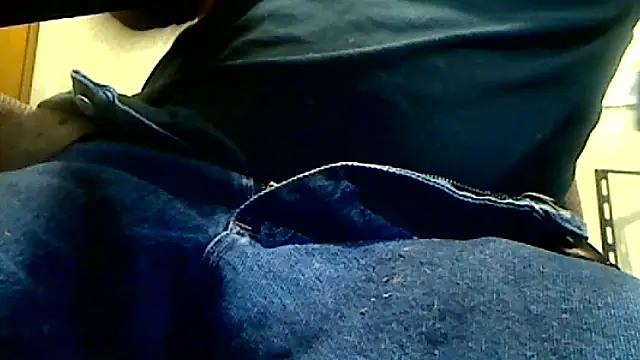 Snapshot of markluvskitty chatting on September 18, 2025, 4:21 pm markluvskitty online show from September 18, 2025, 4:21 pm