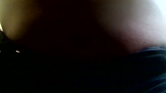 Snapshot of markluvskitty chatting on October 8, 2025, 5:02 pm markluvskitty online show from October 8, 2025, 5:02 pm