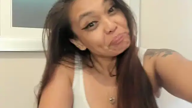 TheAsianFantasy online show from September 22, 2025, 3:23 am