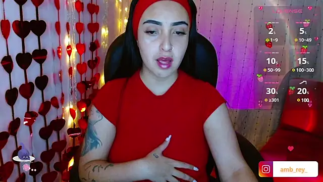 Snapshot of AmberGoddess_ chatting on March 1, 2025, 1:43 am AmberGoddess online show from March 1, 2025, 1:43 am