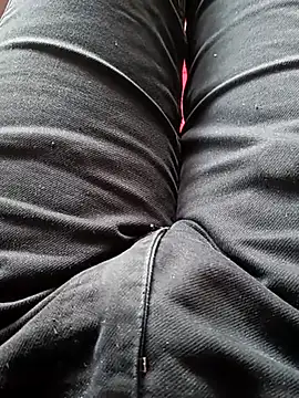 HeftyTheory7 online show from November 24, 2025, 8:03 am