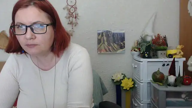 Snapshot of PlayfullMature chatting on March 14, 2025, 11:00 pm PlayfullMature online show from March 14, 2025, 11:00 pm