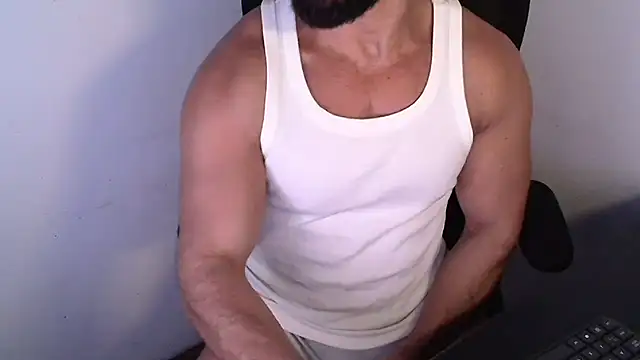 TopDaddy23 online show from June 28, 2026, 12:28 am