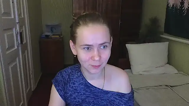 Snapshot of Riley_Roo chatting on January 13, 2025, 5:55 pm Riley Roo online show from January 13, 2025, 5:55 pm