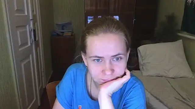 Snapshot of Riley_Roo chatting on January 15, 2025, 9:09 pm Riley Roo online show from January 15, 2025, 9:09 pm