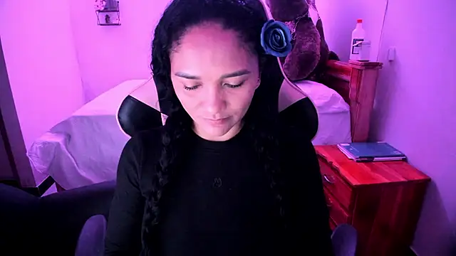 rayza mature 154 online show from March 11, 2026, 2:44 pm