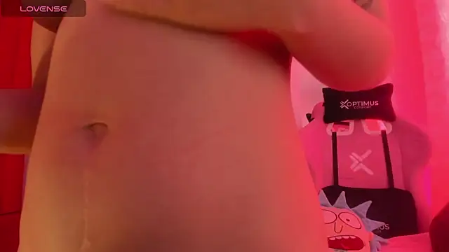 saralolo420 online show from September 19, 2025, 2:32 pm