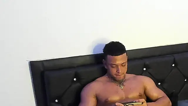 Stiven collins online show from March 5, 2025, 9:38 am