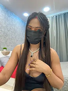 Snapshot of Monalisadon018 chatting on December 23, 2024, 9:38 am Monalisadon018 online show from December 23, 2024, 9:38 am