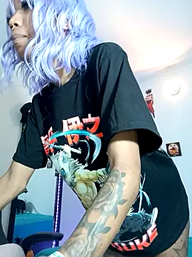 Snapshot of Honey-420- chatting on October 1, 2025, 3:44 am Honey-420- online show from October 1, 2025, 3:44 am