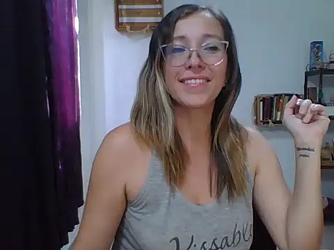 charlott ponce online show from October 20, 2025, 6:52 pm